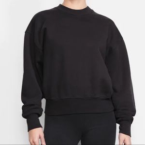 SKIMS “Outdoor Fleece Pullover”